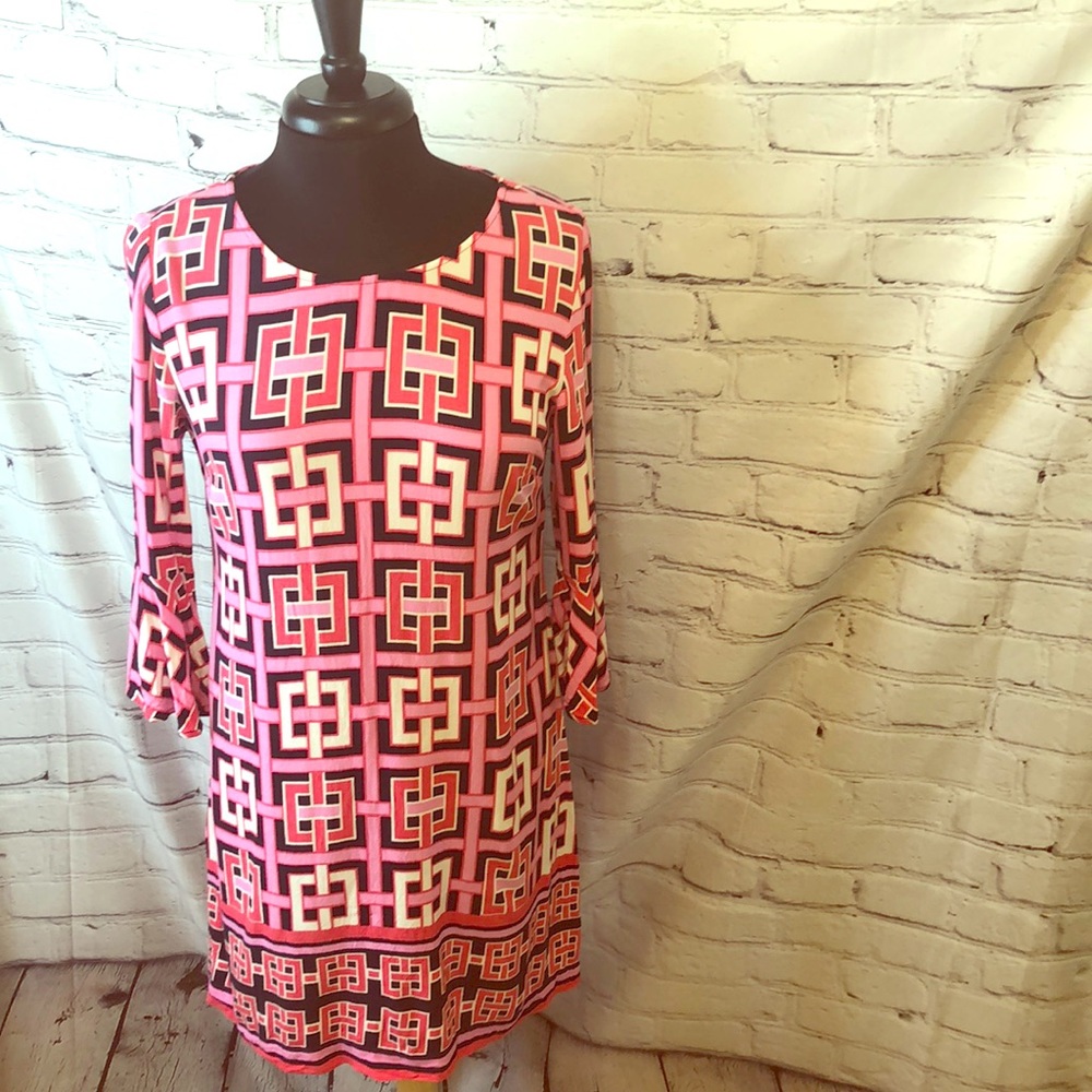 Crown & Ivy Pink & Navy Blue Geo Print Dress Size 4